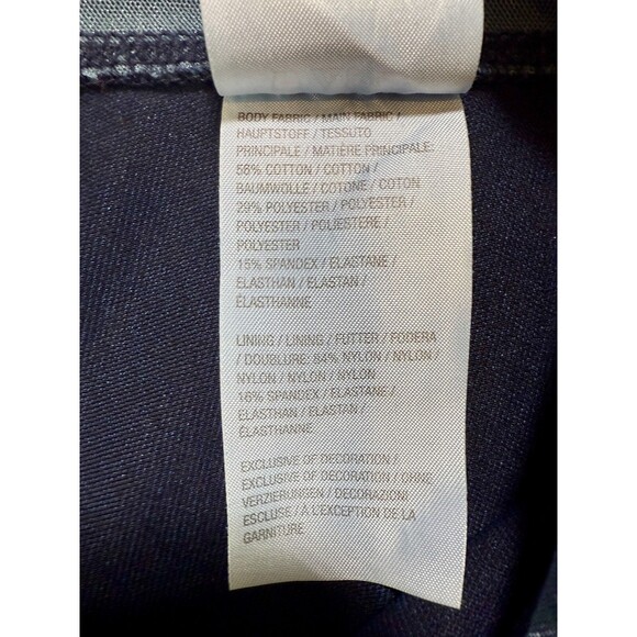 Women with Control Crop Pants Tummy Control Bue Jeans. NWT. Size US 22WP - Picture 14 of 14